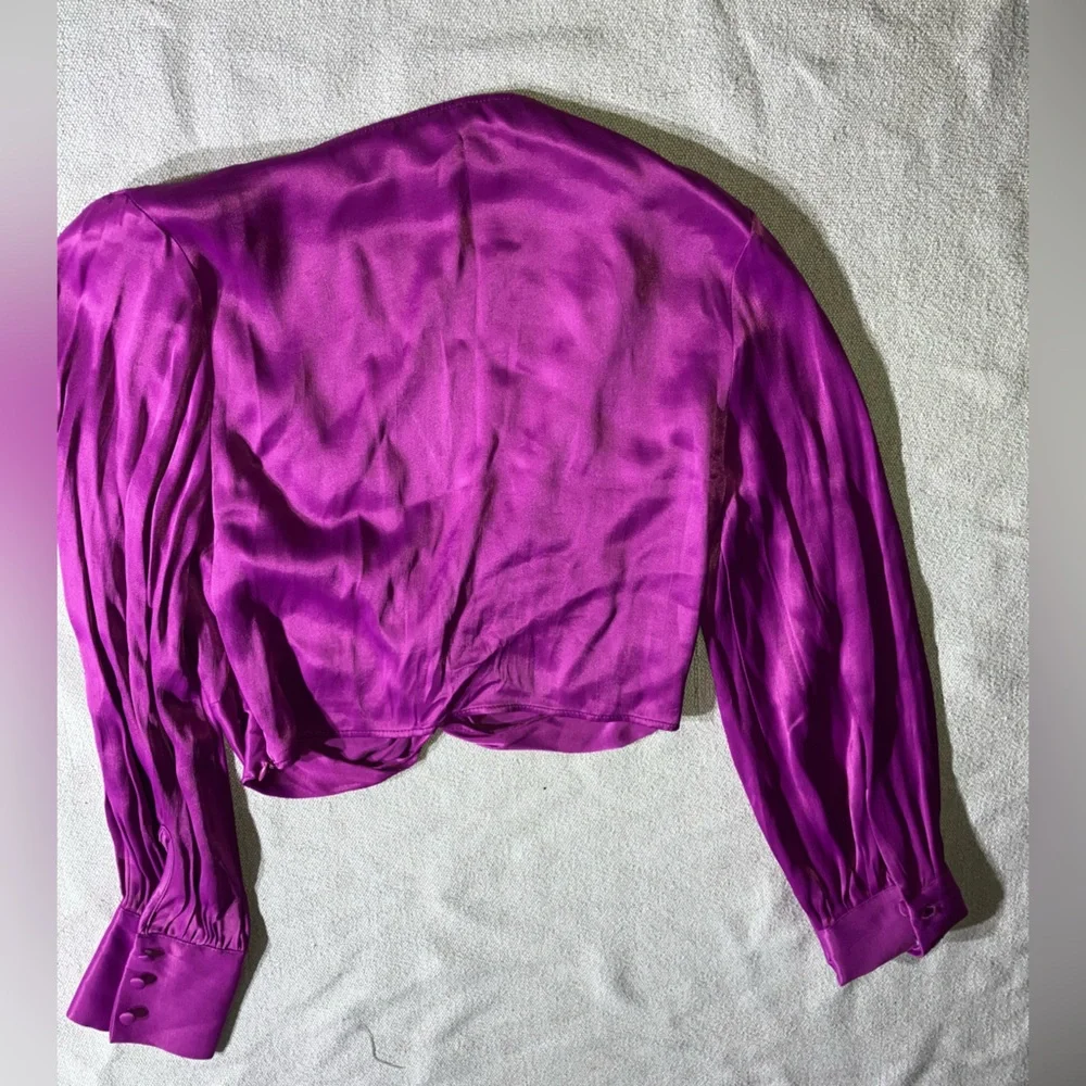 Zara Satin Purple Fuschia Longsleeve Twist Front Knotted Crop Top - Picture 14 of 14